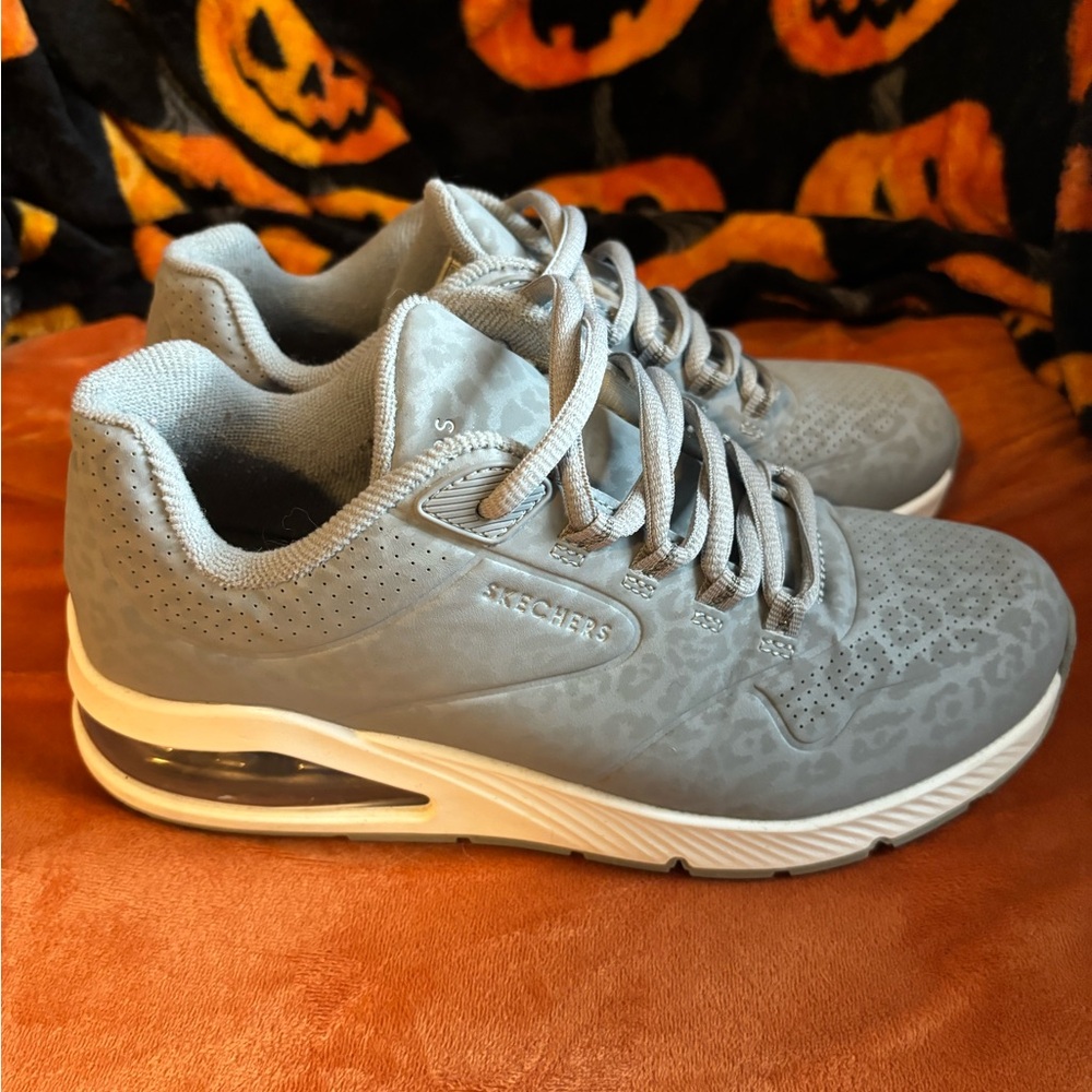 Women's Skechers Uno 2 In Kat Neato